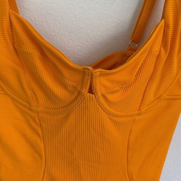 NWT Swimsuits For All GOLD Camille Collection Ribbed One Piece Swimsuit Size L - Picture 3 of 13